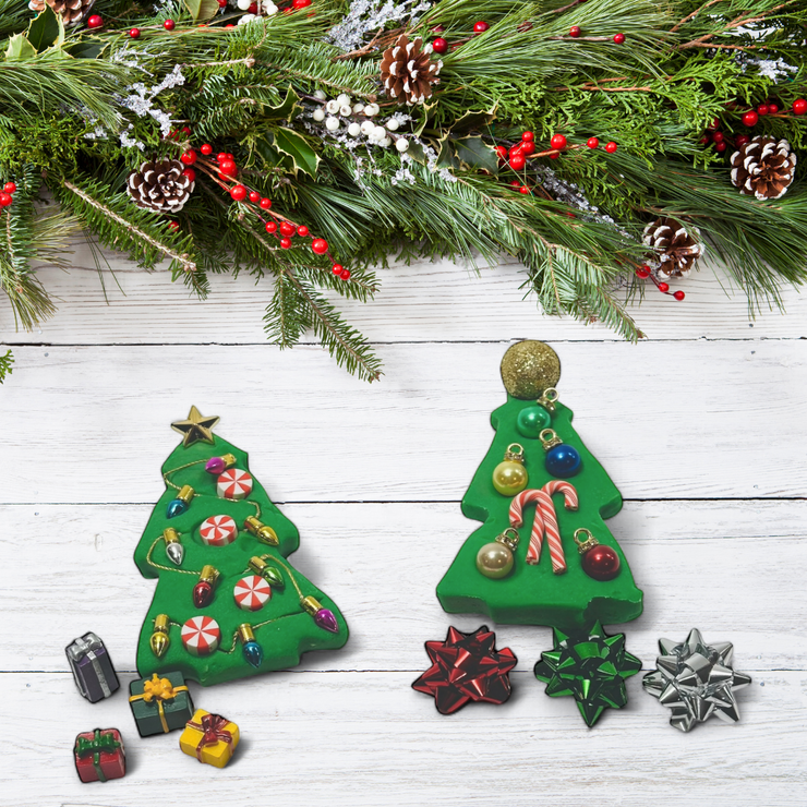 Decorate a Christmas Tree - Play Dough Ornament