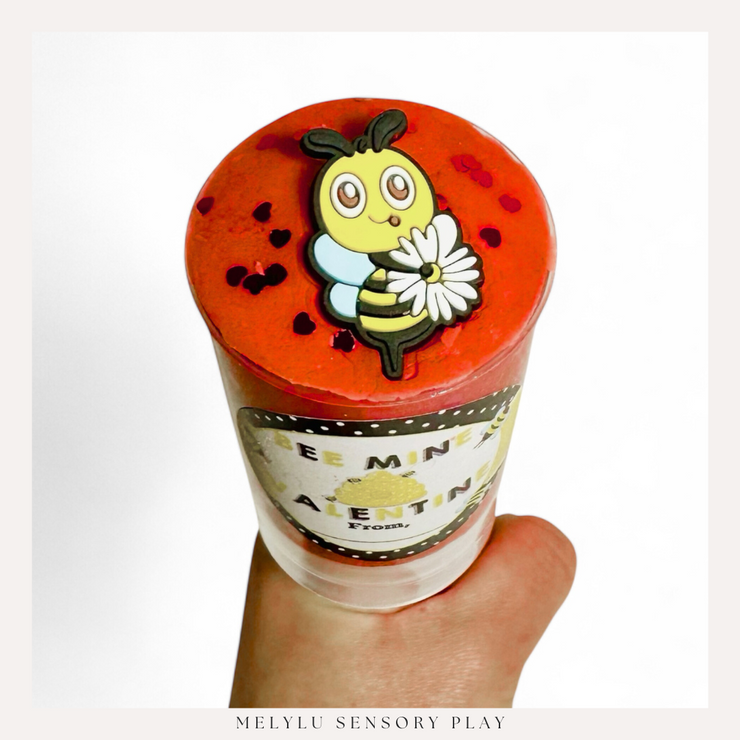 🐝 Bee-Mine Valentine Push-Pop